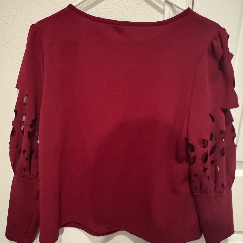 Cutout Sleeve Blouse | Textured 3/4 Sleeve Top